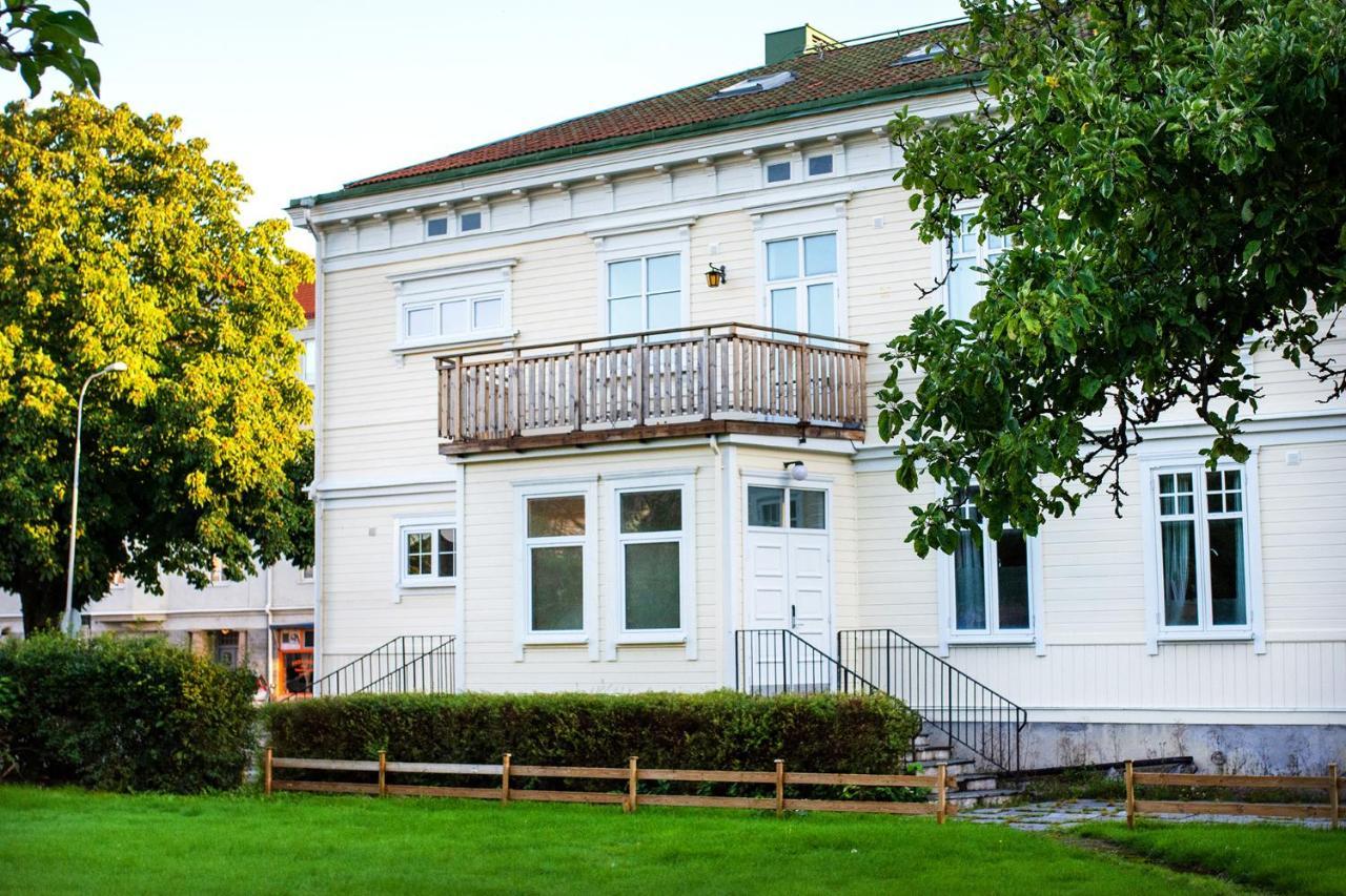 Vaenersborgs Vandrarhem Bagian luar foto